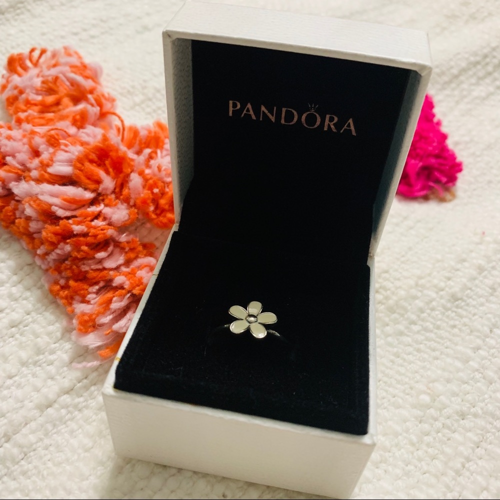 Pandora daisy silver ring